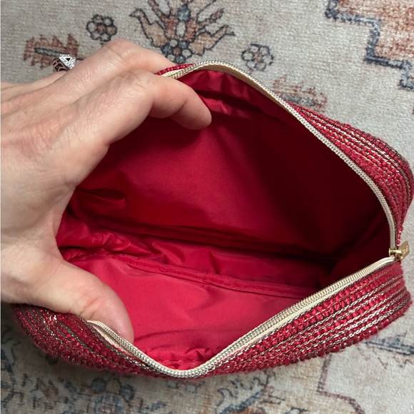 CHANEL Red Cosmetic Bag - Picture 4 of 4